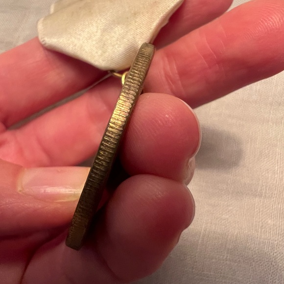 Vintage medal American Legion Dept. NY 66th convention Buffalo 1984 brass - Picture 4 of 6